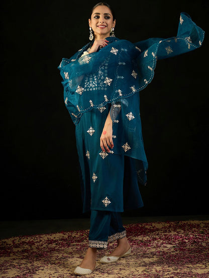 Indyancart IE Ethnic Motifs Embroidered Gotta Patti Straight Kurta With Trousers & Dupatta