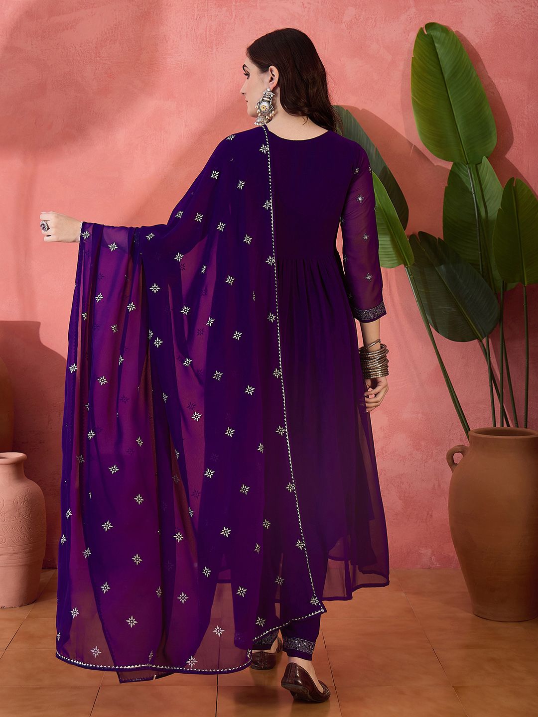 Dhiyona SN Women's Solid Floral Embroidered A-Line Pleated Empire Kurta & Trousers With Dupatta