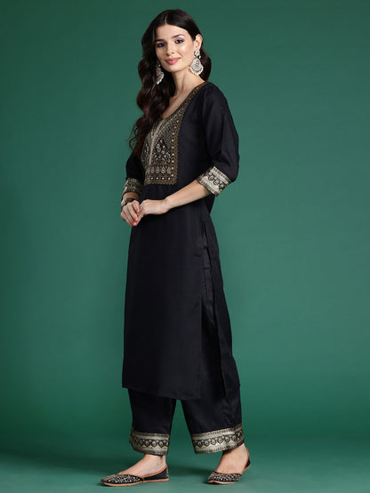 Dhiyona IE Yoke Design Kurta With Palazzos & Dupatta