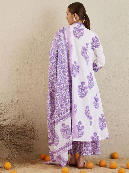 Indyancart IE Women Floral Printed Panelled Pure Cotton Kurta with Palazzos & With Dupatta