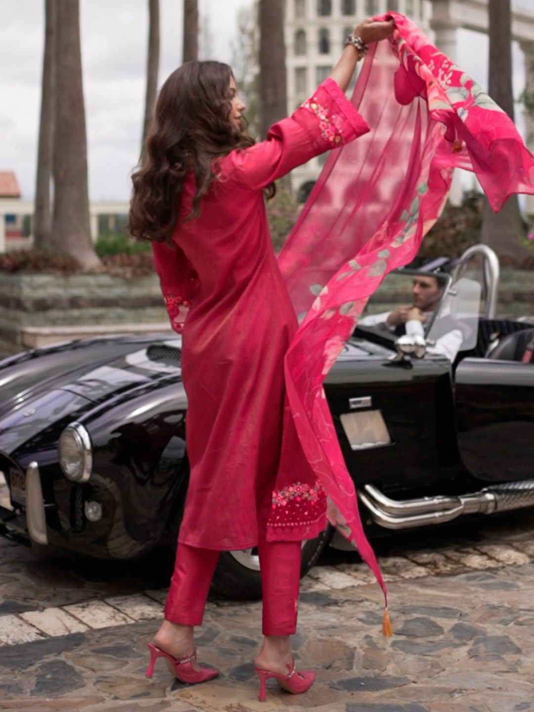 Indyancart IE Floral Embroidered Kurta With Trousers & Dupatta
