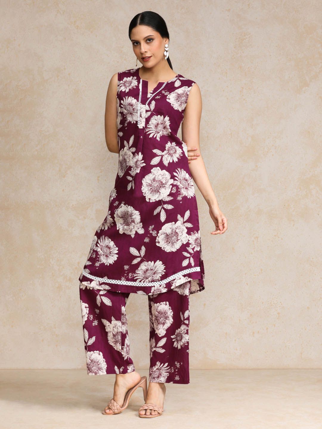 Dhiyona VA Women's Floral Printed Regular Pure Cotton Kurta with Palazzos