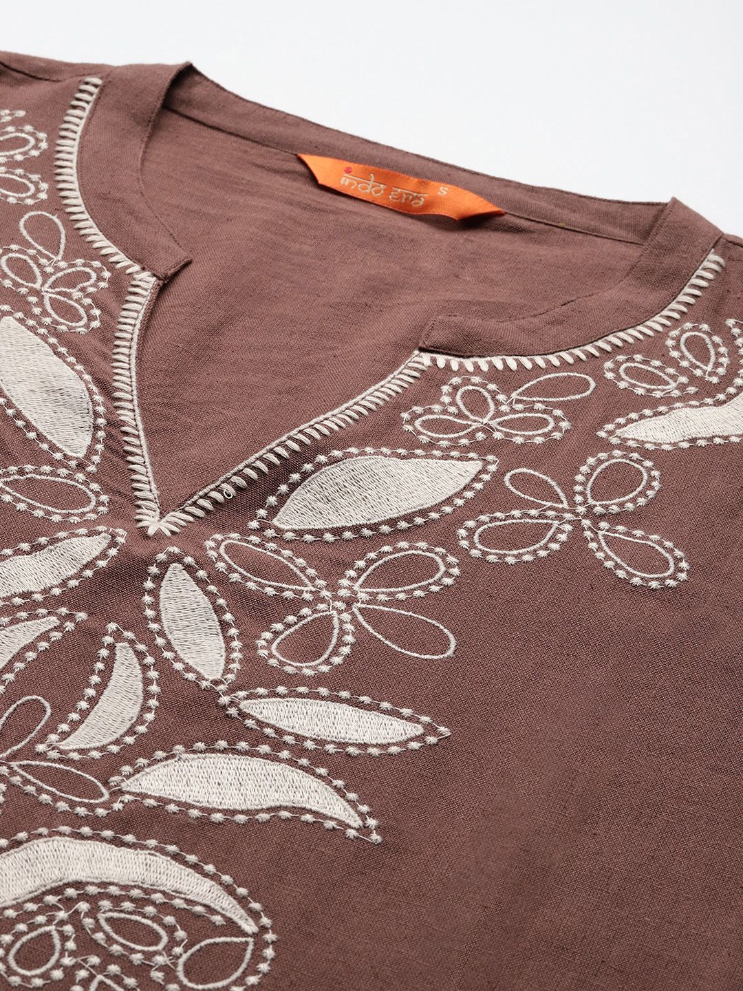 Indyancart IE Floral Embroidered Pure Cotton Kurta with Trousers