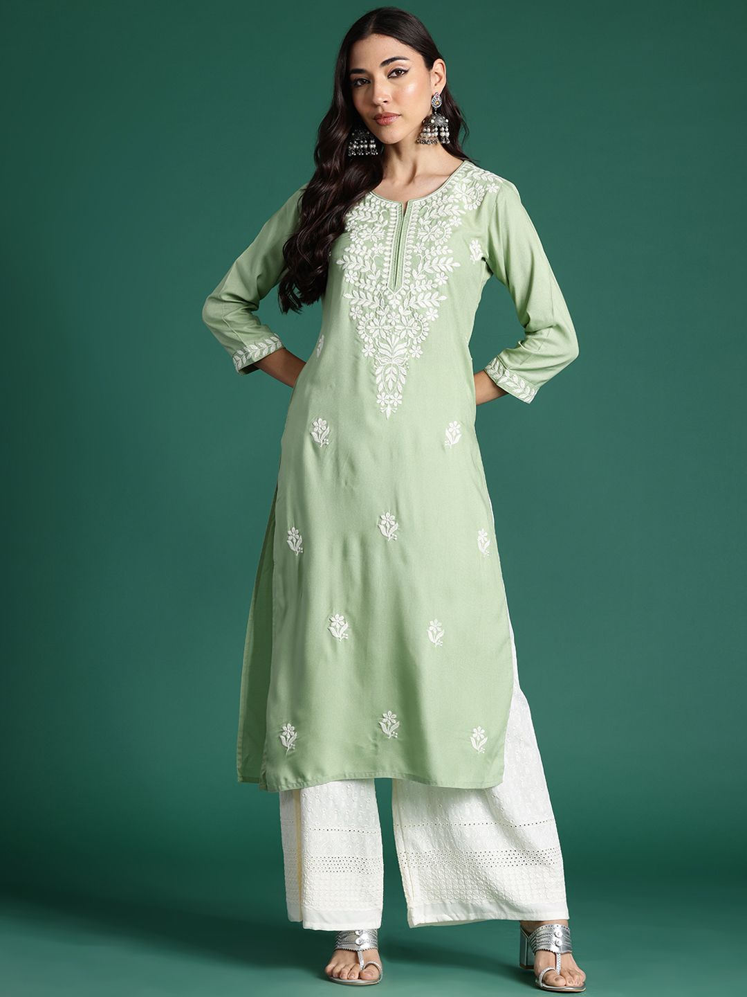 Indyancart IE Ethnic Motifs Embroidered Thread Work Kurta