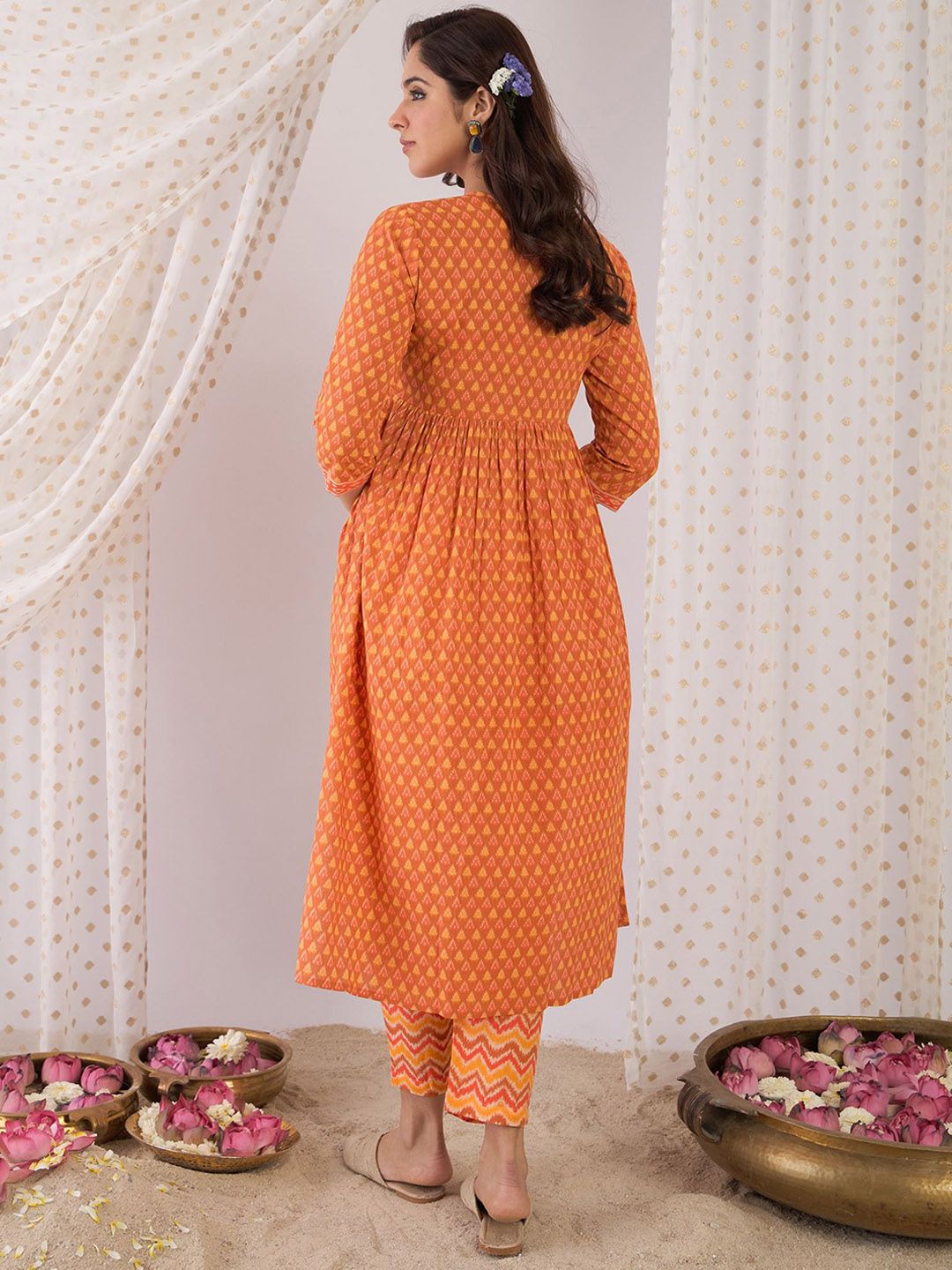 Indyancart IE Floral Printed Pure Cotton V Neck A-Line Tunic And Trousers