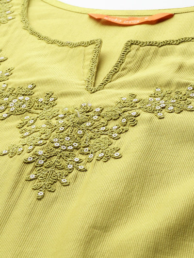 Indyancart IE Ethnic Motifs Embroidered Sequinned Liva Kurta With Trousers & Dupatta