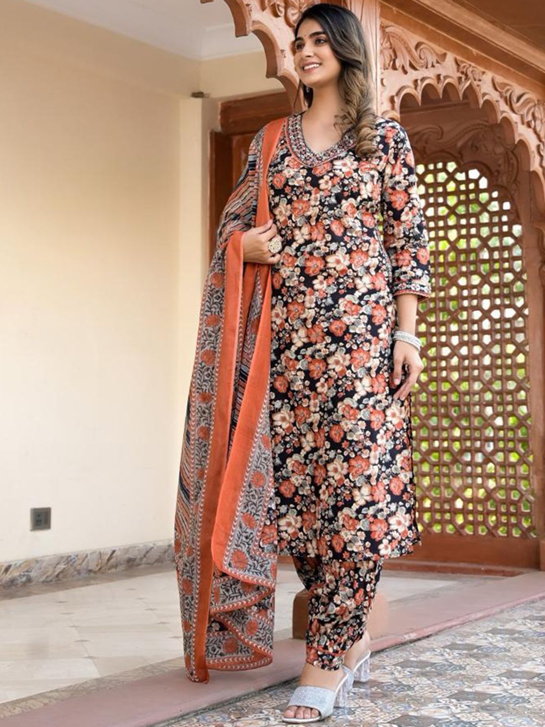 Indyancart VA Women'sFloral Embellished Kurta Paired With Afghani Trousers & Dupatta