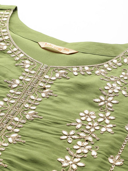 Indyancart Women's Plus Size Floral Embroidered Gotta Patti Kurta with Trousers & With Dupatta