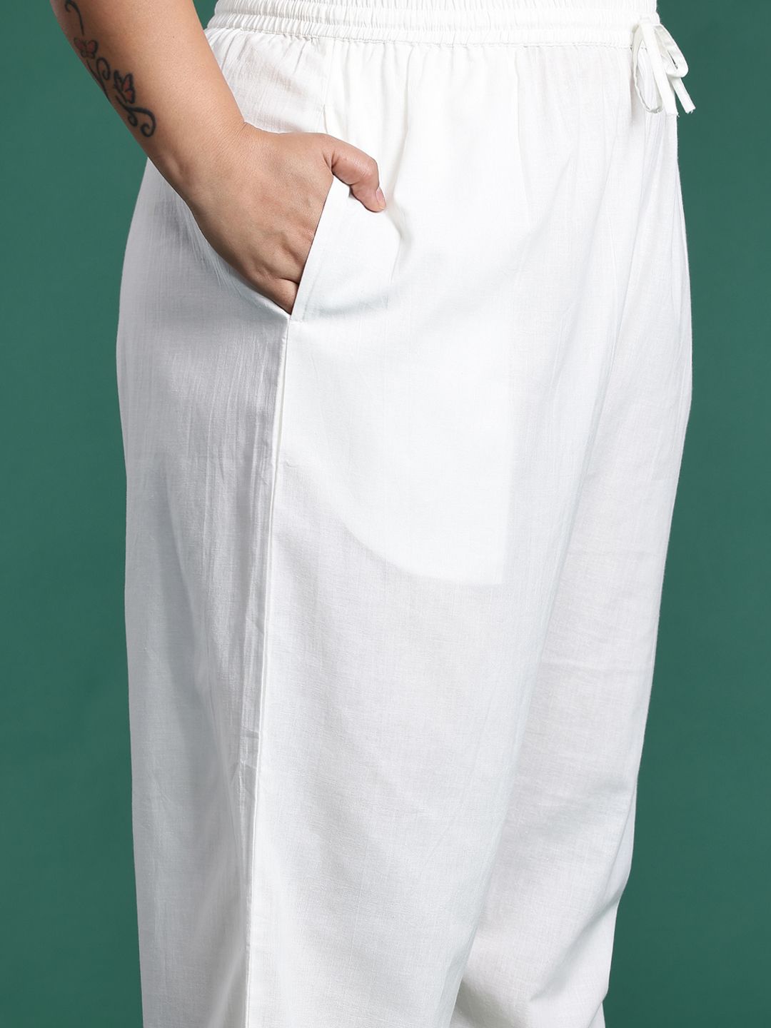 Indyancart IE Plus Size Floral Printed Sequinned Pure Cotton Kurta with Trousers & With Dupatta