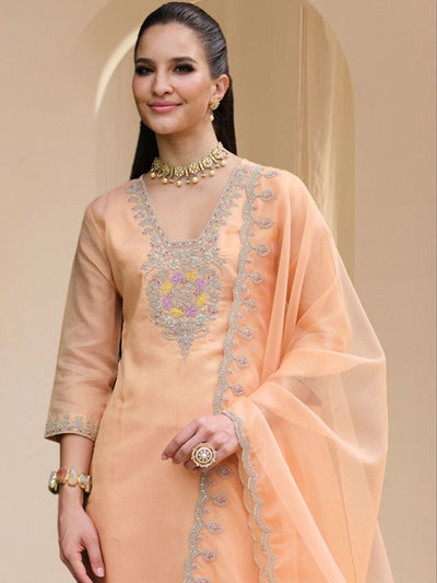 Indyancart IE Women Ethnic Motifs Embroidered Regular Thread Work Kurta with Trousers & With Dupatta