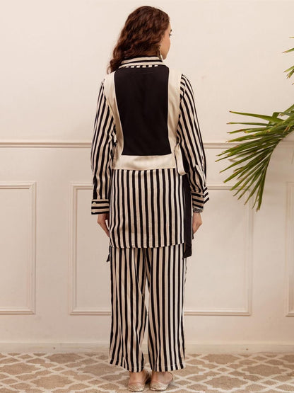 Dhiyona IE Embroidered Straight Tunic & Trouser Co-Ord Set