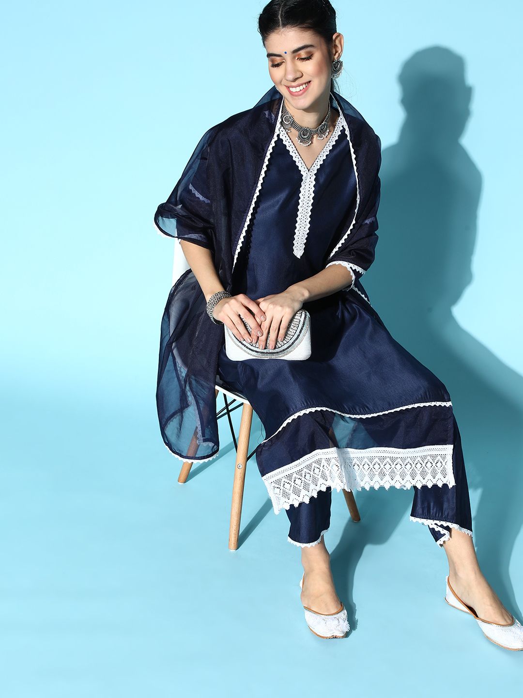 Indyancart IE Solid Poly-Georgette Lace Kurta Set