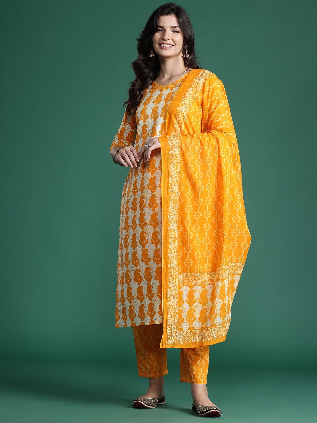 Indyancart IE Paisley Printed Pure Cotton Kurta with Trousers & With Dupatta