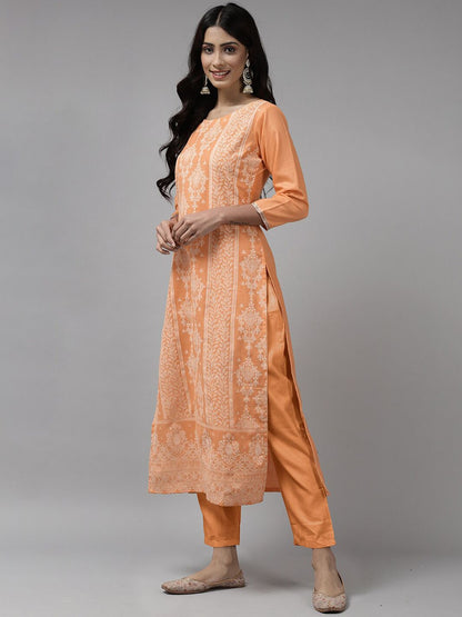 Indyancart IE Women Floral Printed Chanderi Silk Kurta with Trousers & With Dupatta