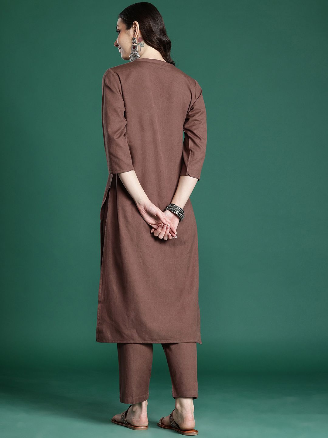 Indyancart IE Floral Embroidered Pure Cotton Kurta with Trousers