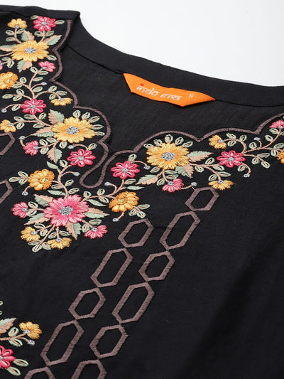 Indyancart IE Floral Embroidered Pure Cotton Kurta with Trousers & Dupatta