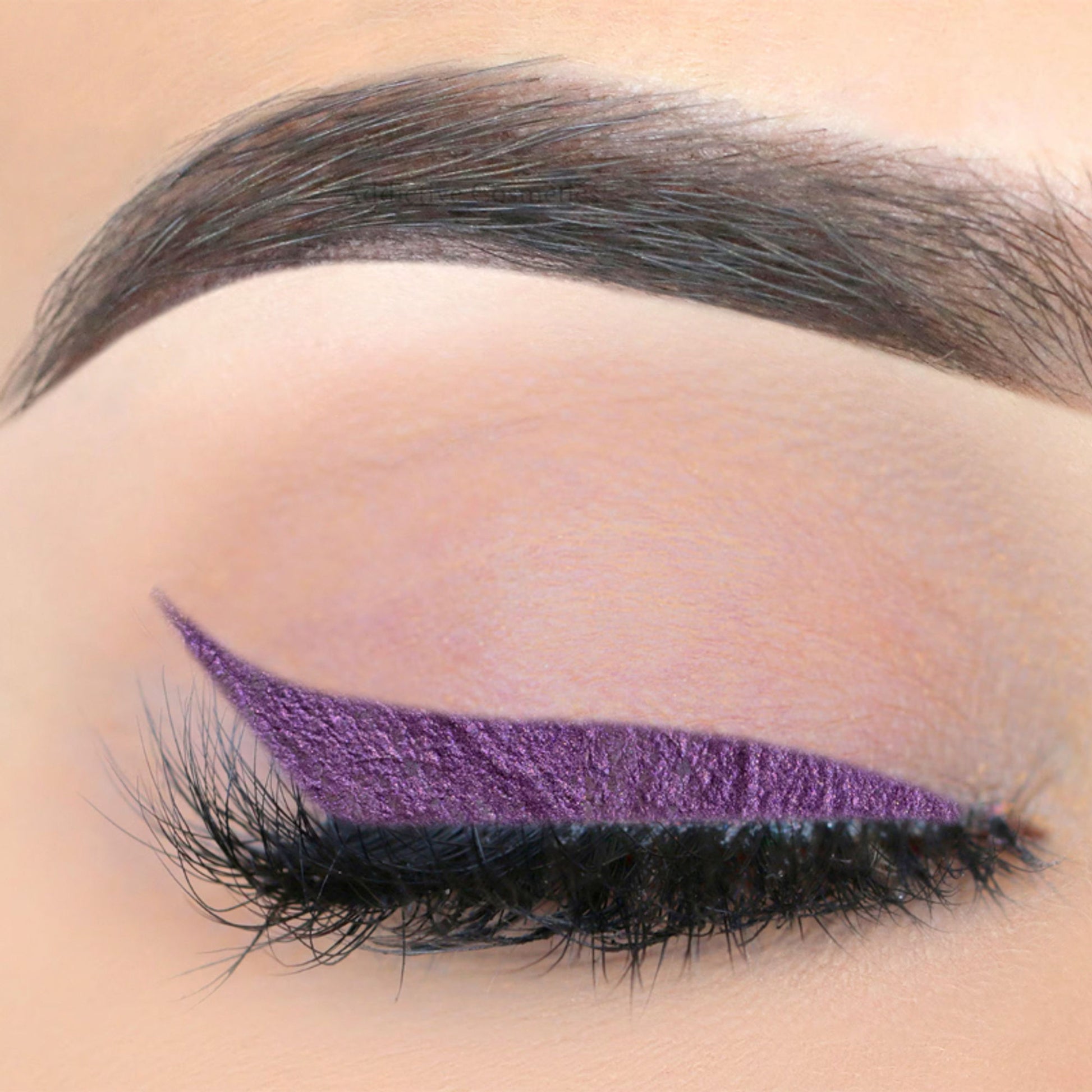 L.A. Girl Fineline Liquid Eyeliner - Plum