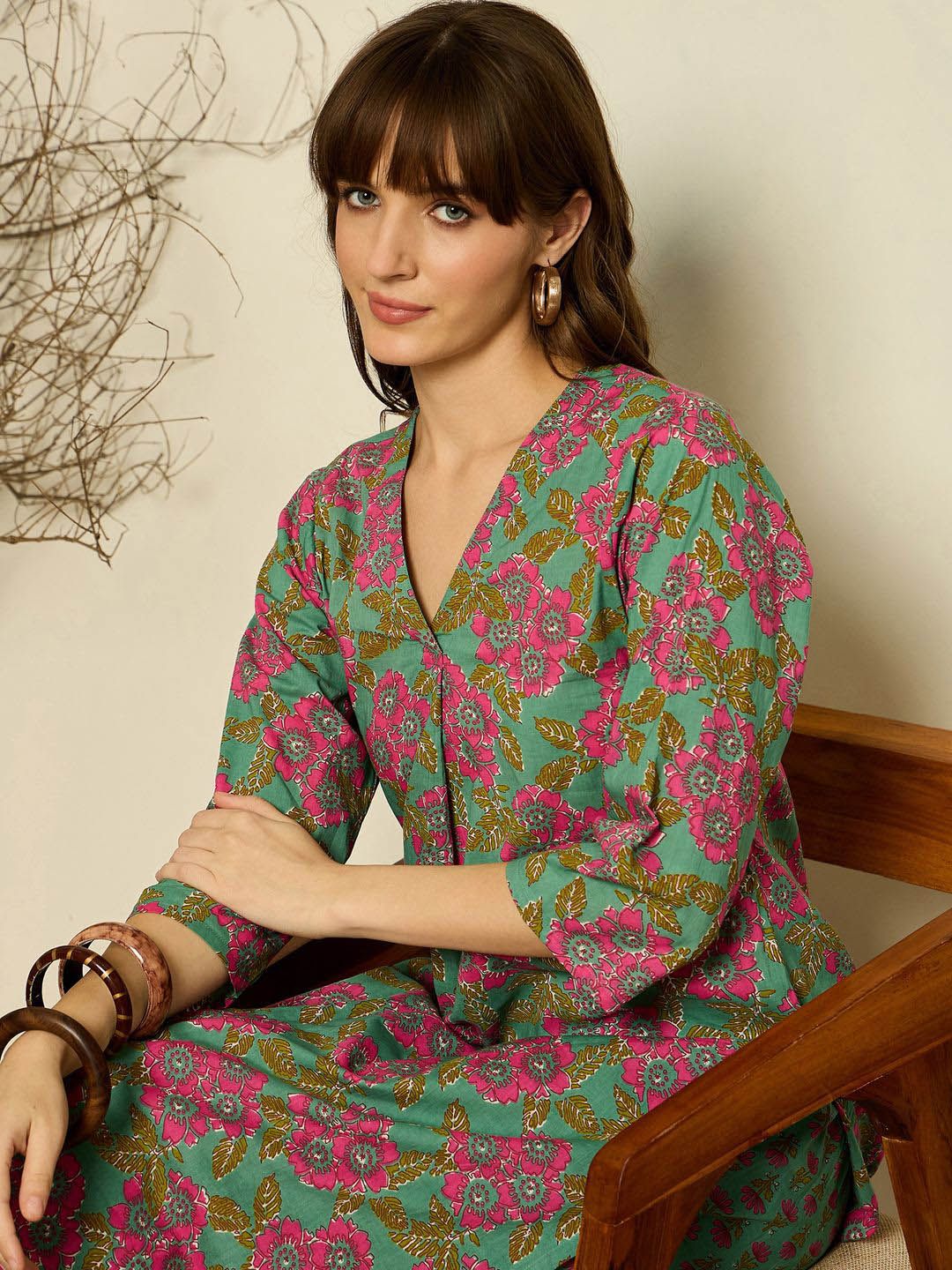 Women Ethnic Motifs Printed Pure Cotton Kurta with Trouser