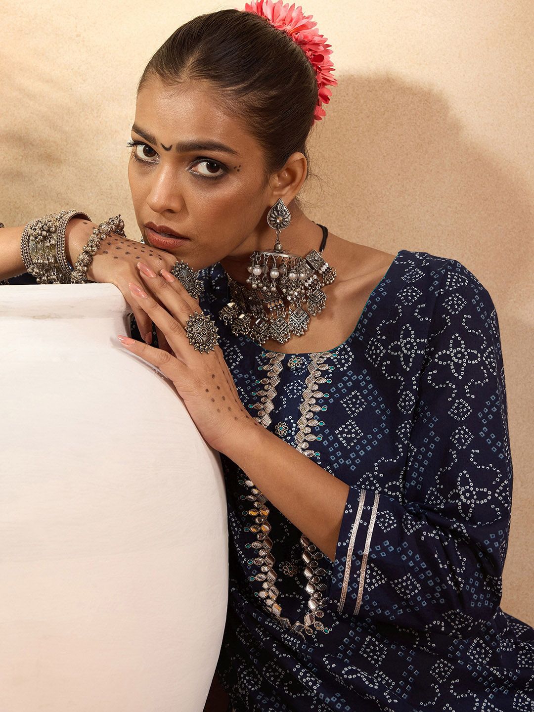 Dhiyona IE Bandahni Printed Calf Length Straight Kurta