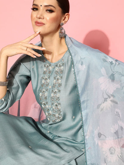 Indyancart VA Women'sFloral Embroidered Regular Beads & Stones Kurta with Trousers & Dupatta