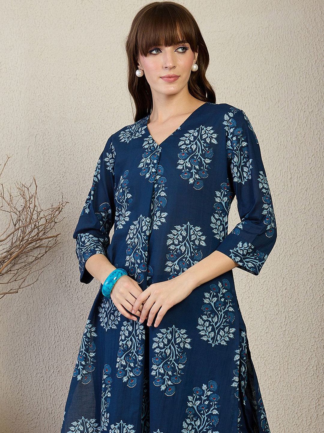Dhiyona IE Printed Cotton V-Neck Tunic With Trousers Co-Ords