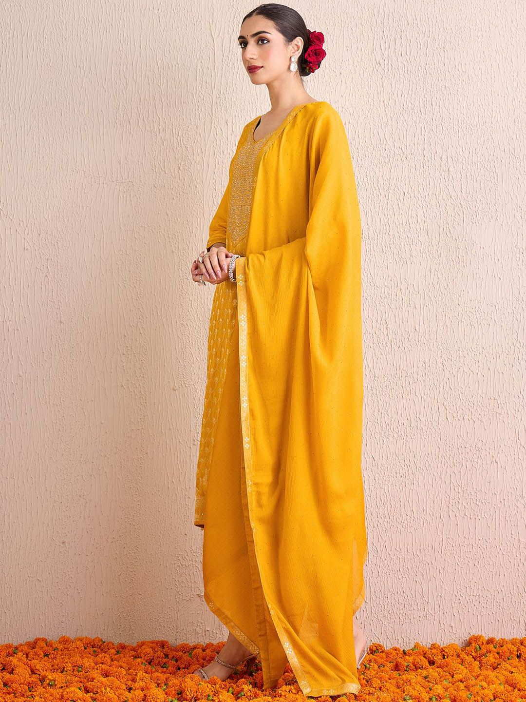Women Ethnic Motifs Embroidered Regular Kurta with Trousers & With Dupatta