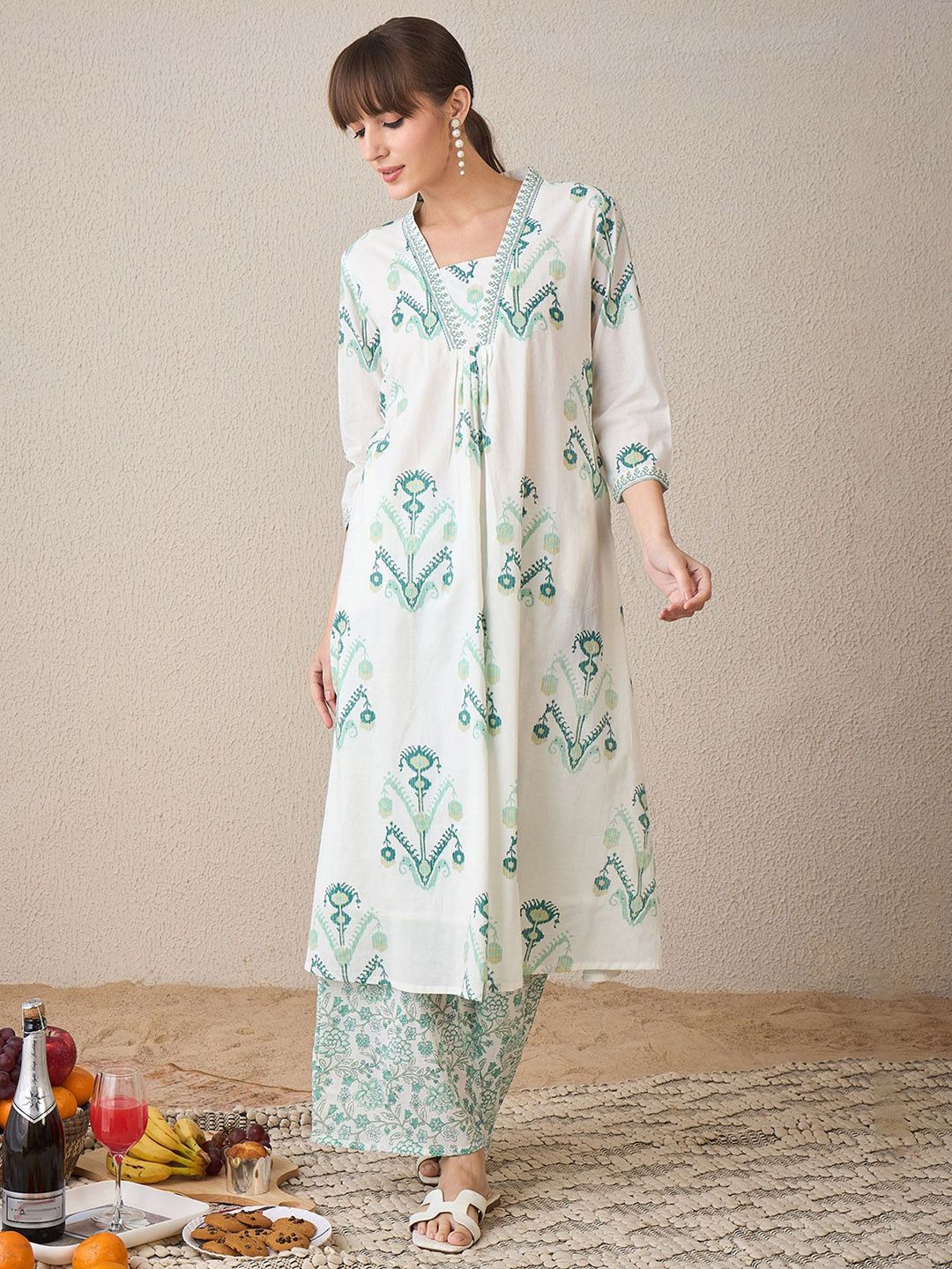 Indyancart IE Floral Printed Pure Cotton V Neck A-Line Tunic And Palazzos