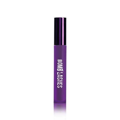 Matt look Bomb Lashes Volumizing Mascara - Black