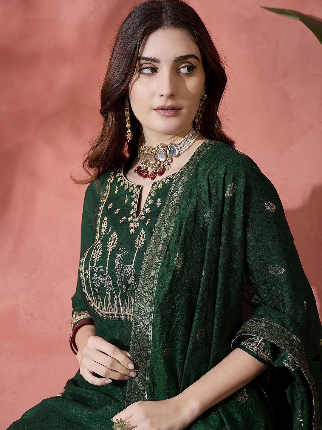 Dhiyona SN Women's Floral Embroidered Straight Kurta With Trouser And Dupatta