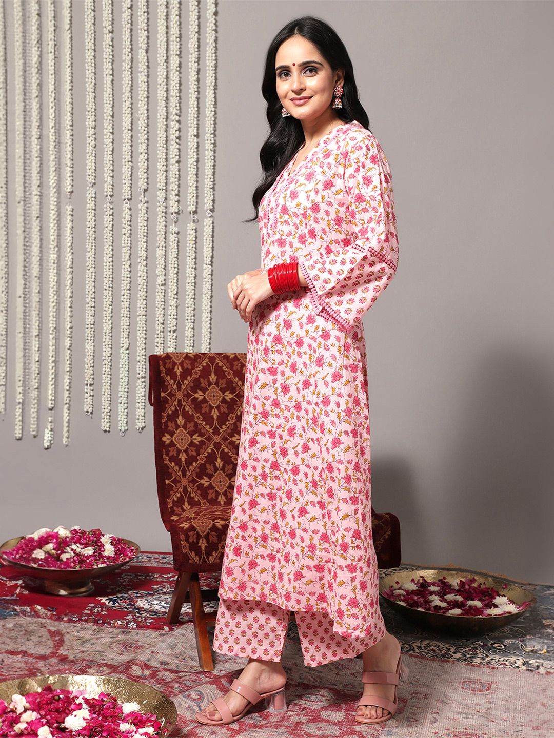 Dhiyona VA Women'sJaipuri Floral Cotton Flared Sleeve Lace Detailed Kurta with Trouser & Dupatta
