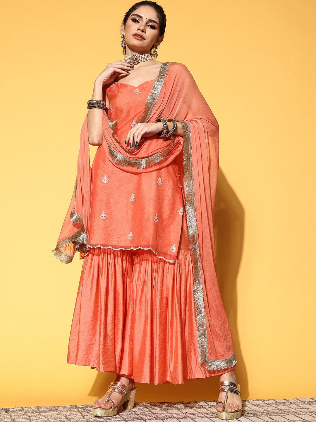 Indyancart VA Ethnic Motifs Embroidered Thread Work Kurta with Sharara & Dupatta