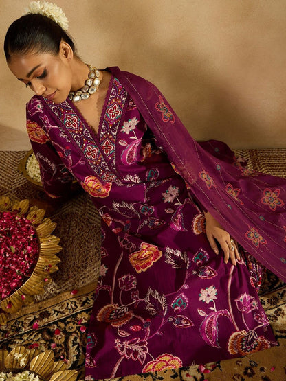 Ethnic Motifs Printed Regular Pure Cotton Kurta With Trouser And Dupatta