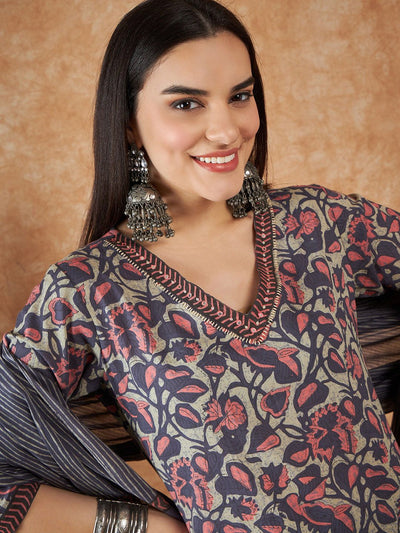 Indyancart SN Women's Floral Printed Straight Kurta With Trousers & Dupatta