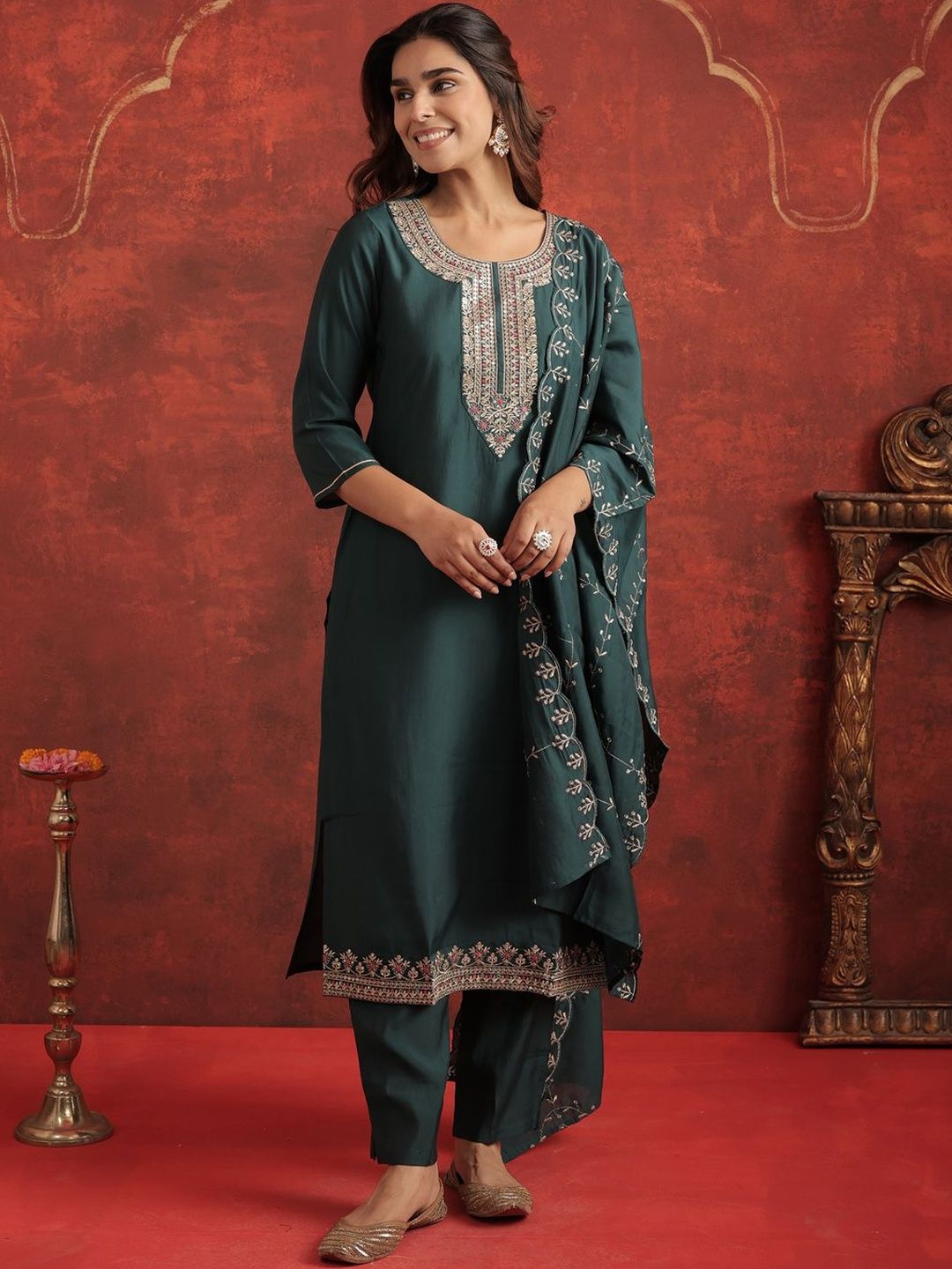 Women Ethnic Motifs Embroidered Kurta with Trousers & Dupatta
