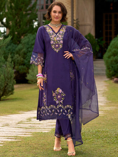 Indyancart IE Women Floral Embroidered Panelled Sequinned Kurta with Trousers & With Dupatta