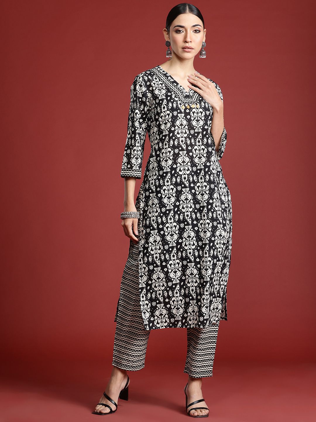 Dhiyona IE Ethnic Motifs Printed Pure Cotton Kurta with Trousers