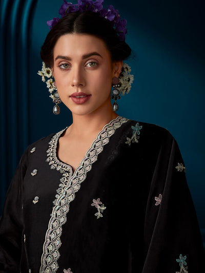 Indyancart IE Ethnic Motifs Embroidered Regular Beads And Stones Kurta With Trousers & Dupatta