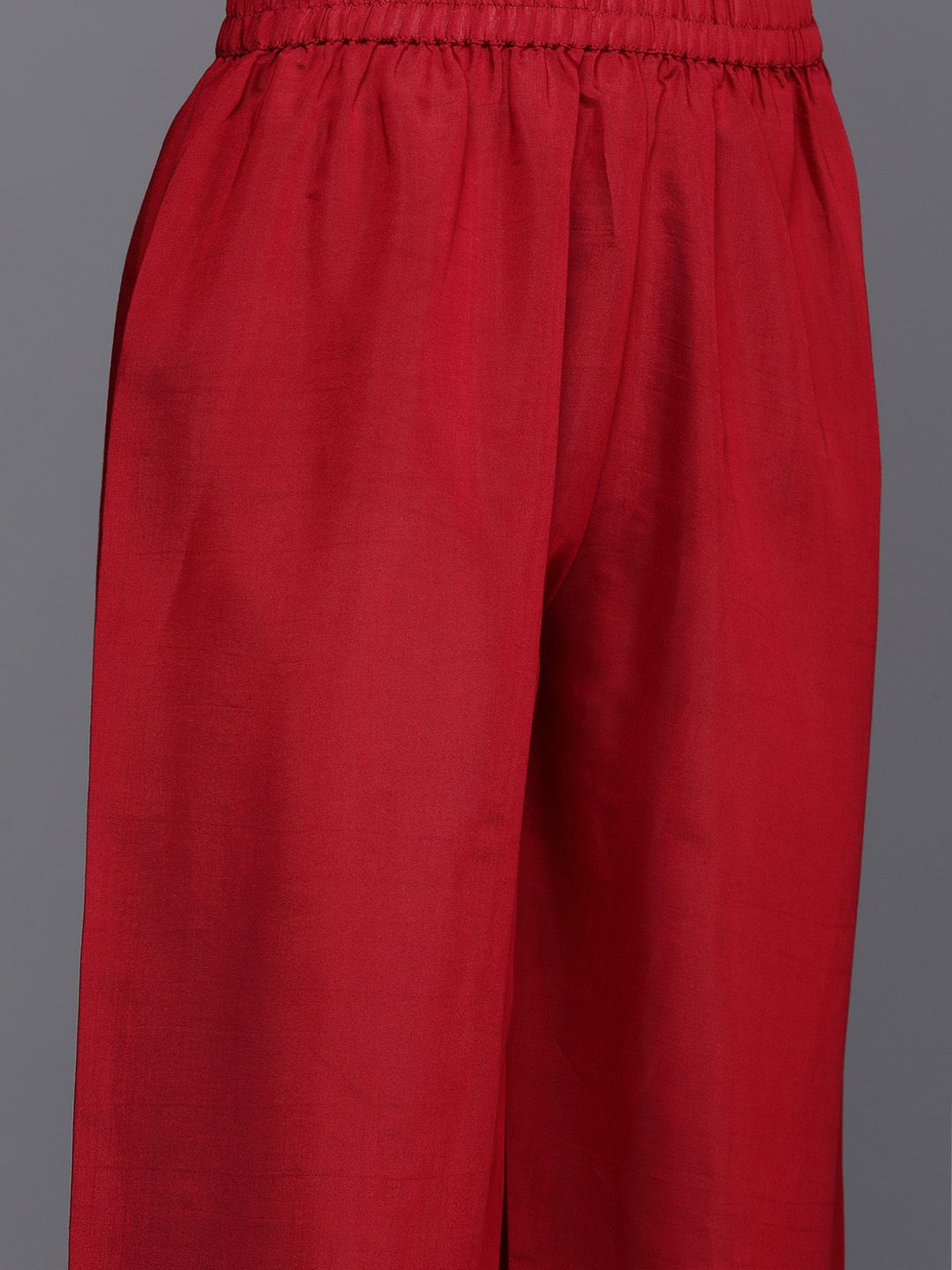 Indyancart IE Floral Embroidered Regular Kurta With Trousers & Dupatta