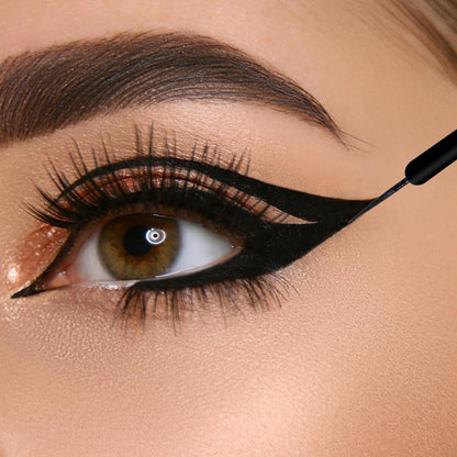 Colors Queen Onyx Matte Waterproof Eyeliner - Black
