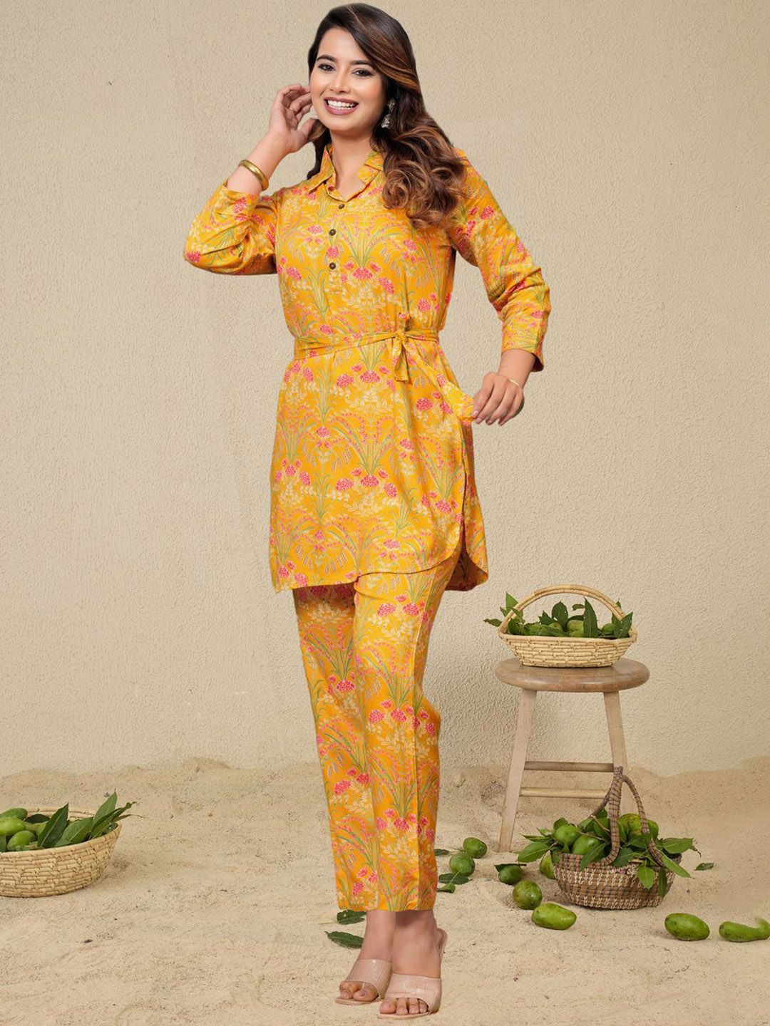 Dhiyona IE Floral Printed Shirt Collar Kurta With Trousers
