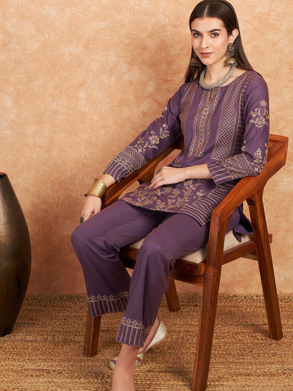 Indyancart SN Women's Woven Design Winter Pashmina Kurti With Trousers