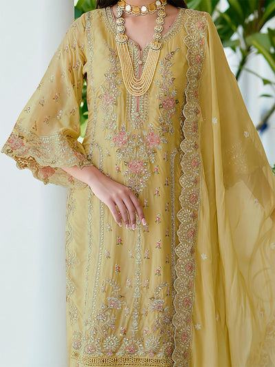 Indyancart IE Ethnic Motifs Embroidered Sweetheart Neck Straight Kurta With Trousers & Dupatta