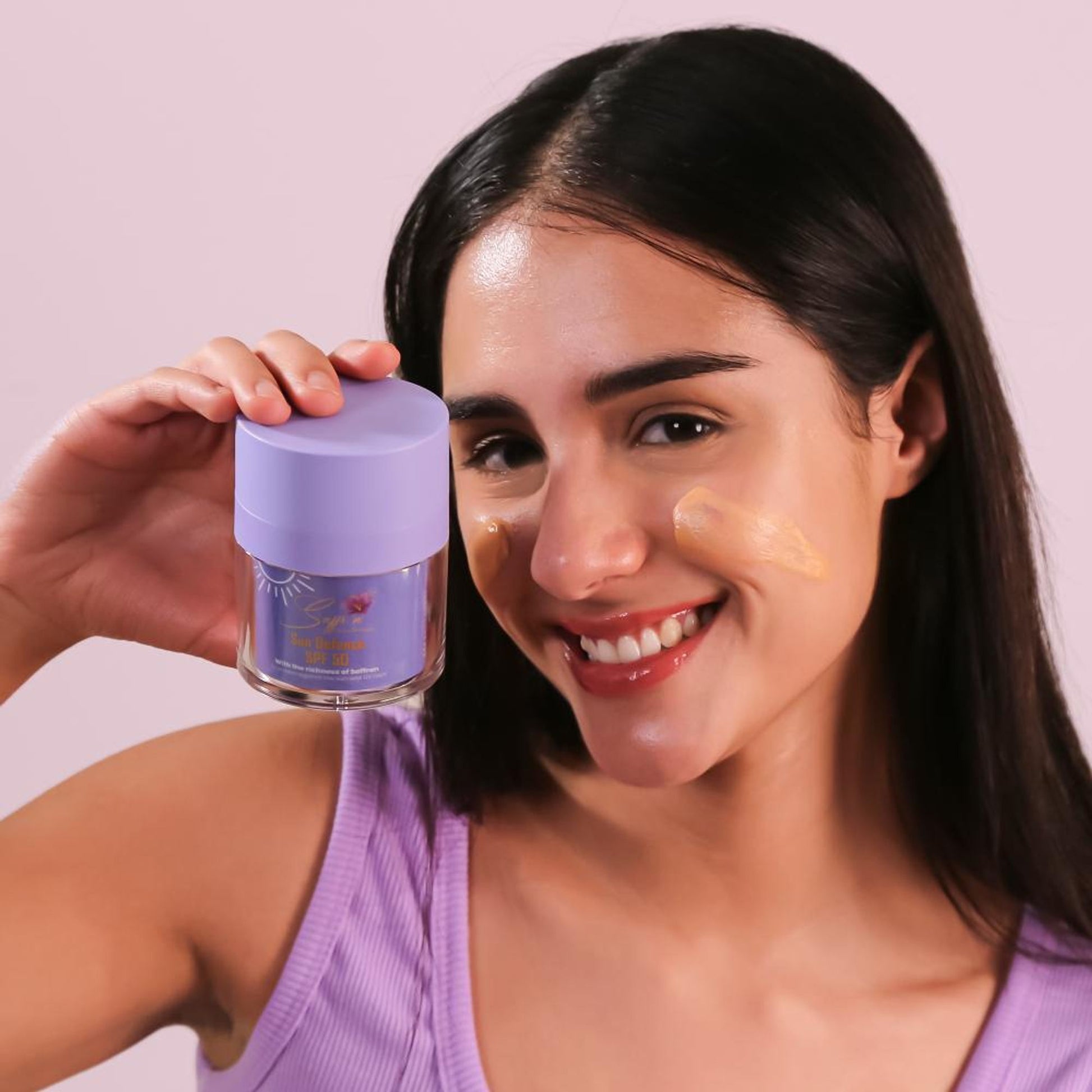 Saffrn Sun Defence SPF 50 Sunscreen With Richnes Of Saffron