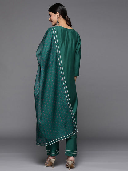 Indyancart VA Women's Ethnic Motifs Embroidered Sequinned Kurta Set