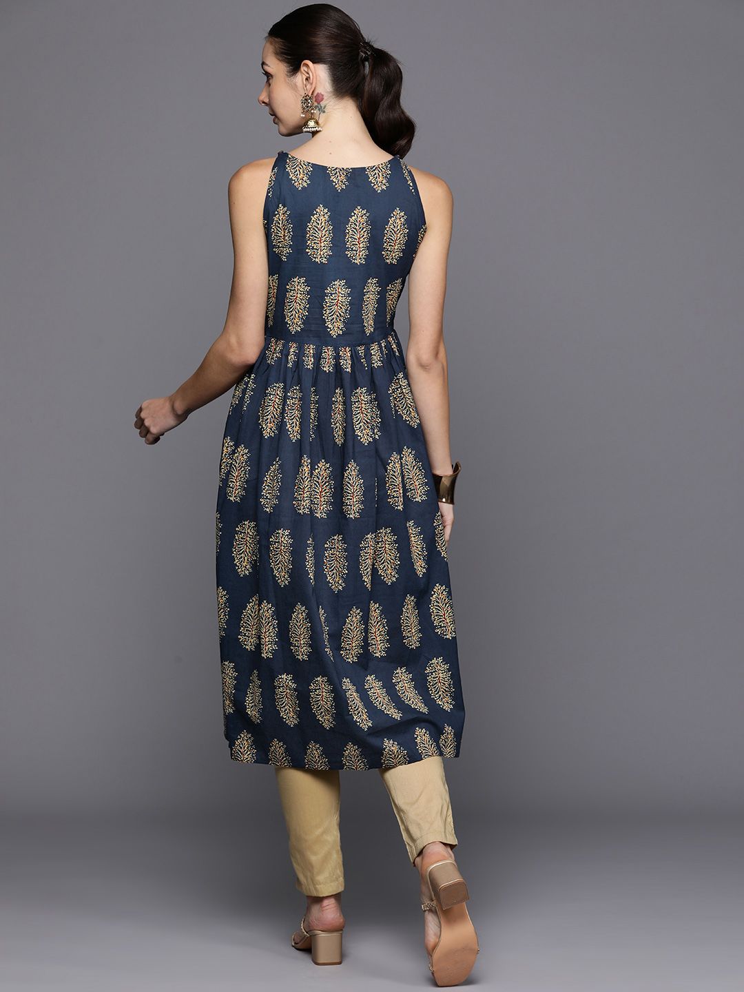 Indyancart IE Ethnic Motifs Printed A-Line Kurta