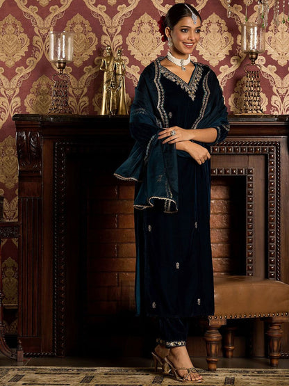 Indyancart IE Ethnic Motifs Embroidered Yoke Design Zari Liva Kurta With Trousers & Dupatta