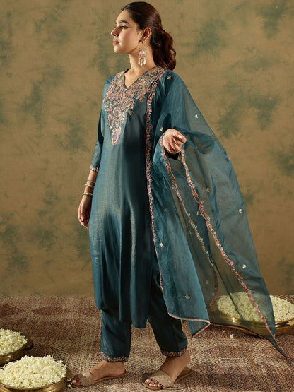 Indyancart IE Ethnic Motifs Embroidered Liva Straight Kurta With Trousers & Dupatta