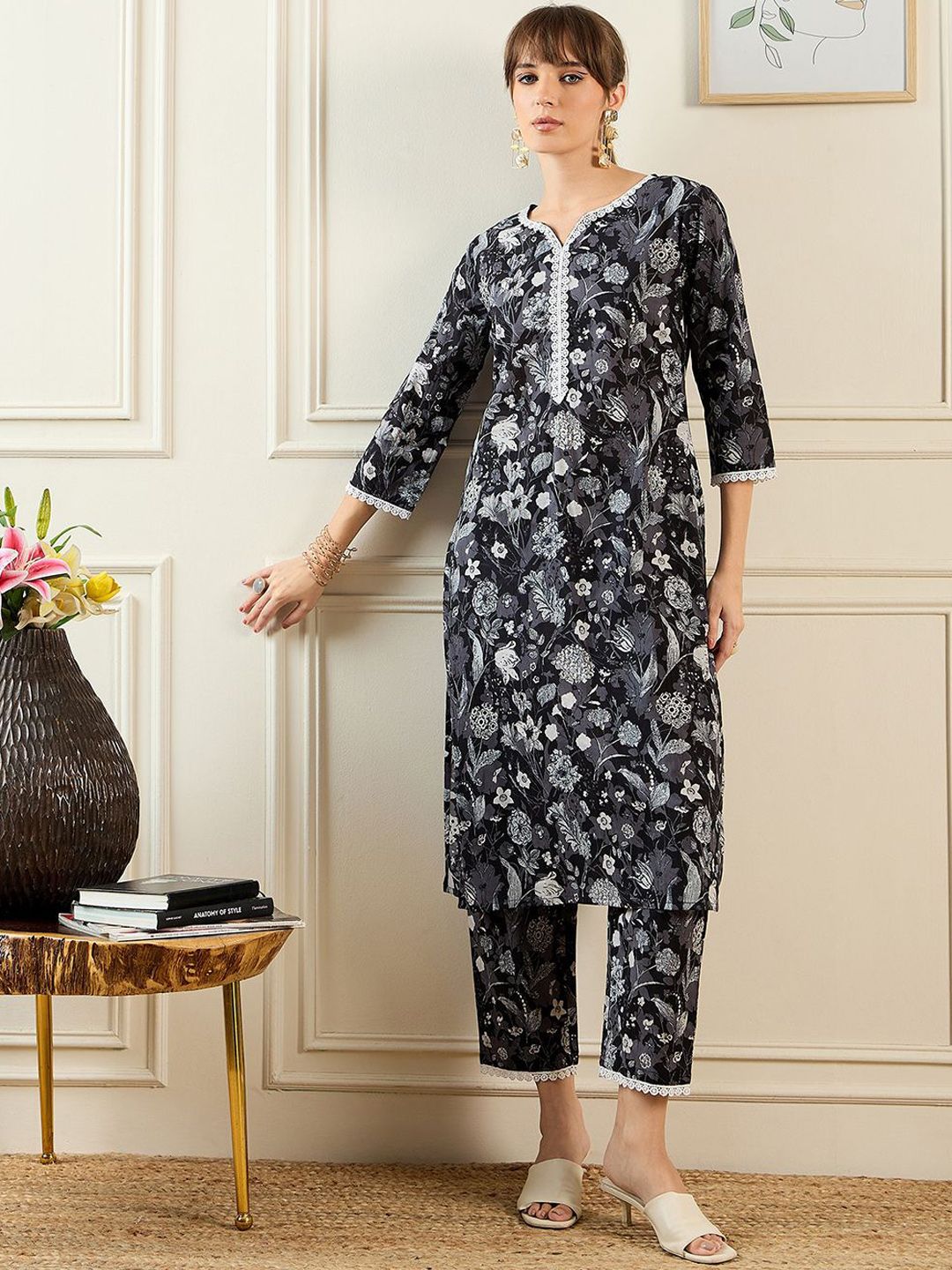 Indyancart IE Floral Printed Notched Neck Pure Cotton Straight Tunic With Trouser
