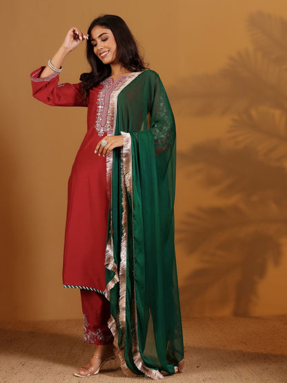 Dhiyona VA Women'sFloral Embroidered Sequnnied Notch Neck Straight Kurta With Trousers & Dupatta