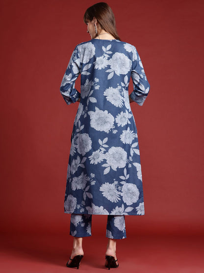 Dhiyona IE V-Neck Floral Printed Pleat Detailed Kurta with Trousers